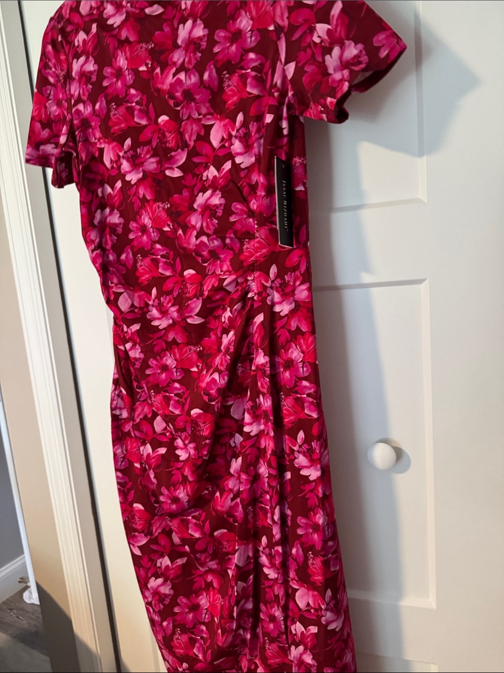 NWT Isaac Mizrahi Floral Short-Sleeve Sheath Dress in Fuchsia Pink - Picture 4 of 8